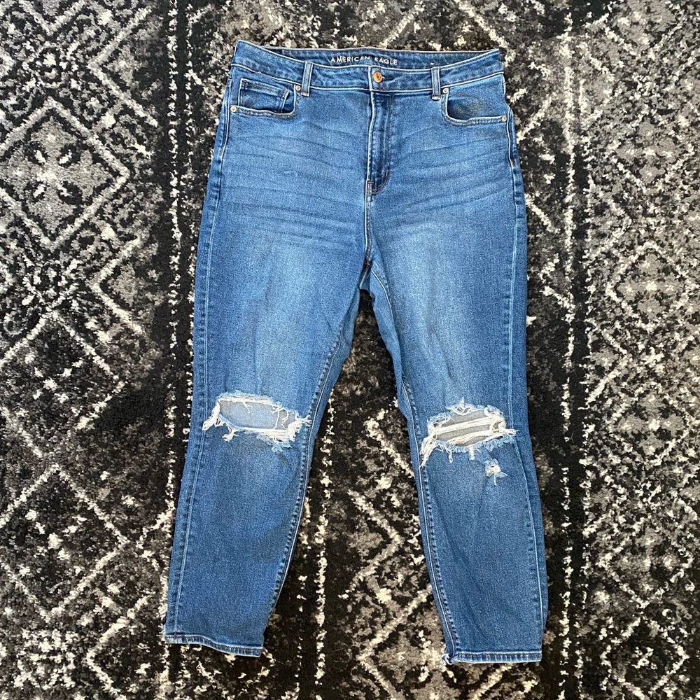 American Eagle mom jeans